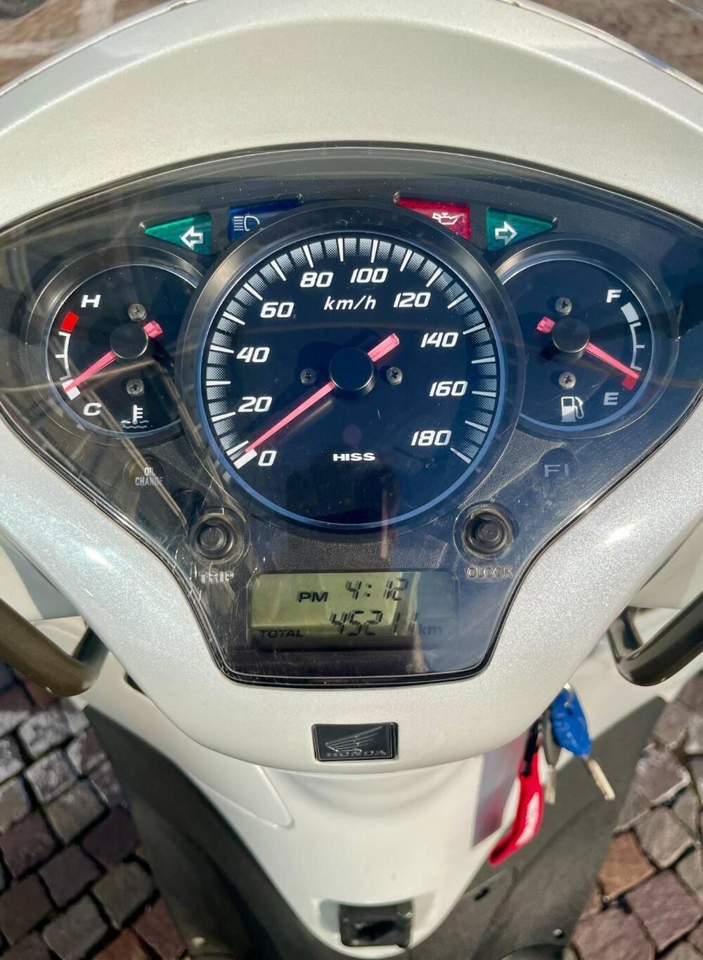 Honda SH 300 i (2006 - 10) (7)