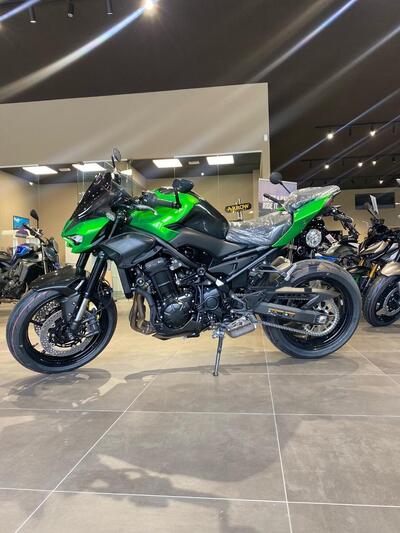Kawasaki Z 900 (2025 - 26) nuova