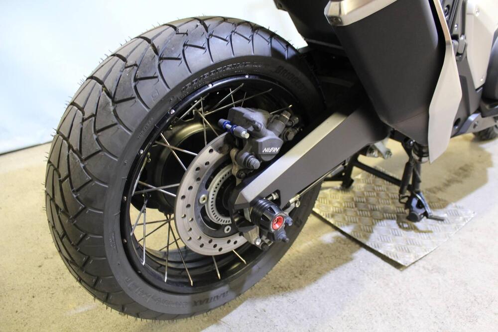 Honda X-ADV 750 DCT (2021 - 24) (6)