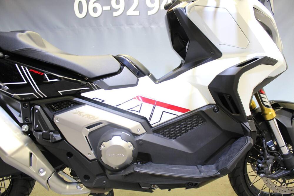 Honda X-ADV 750 DCT (2021 - 24) (9)