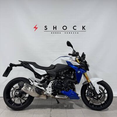 Bmw F 900 R (2021 - 24) usata