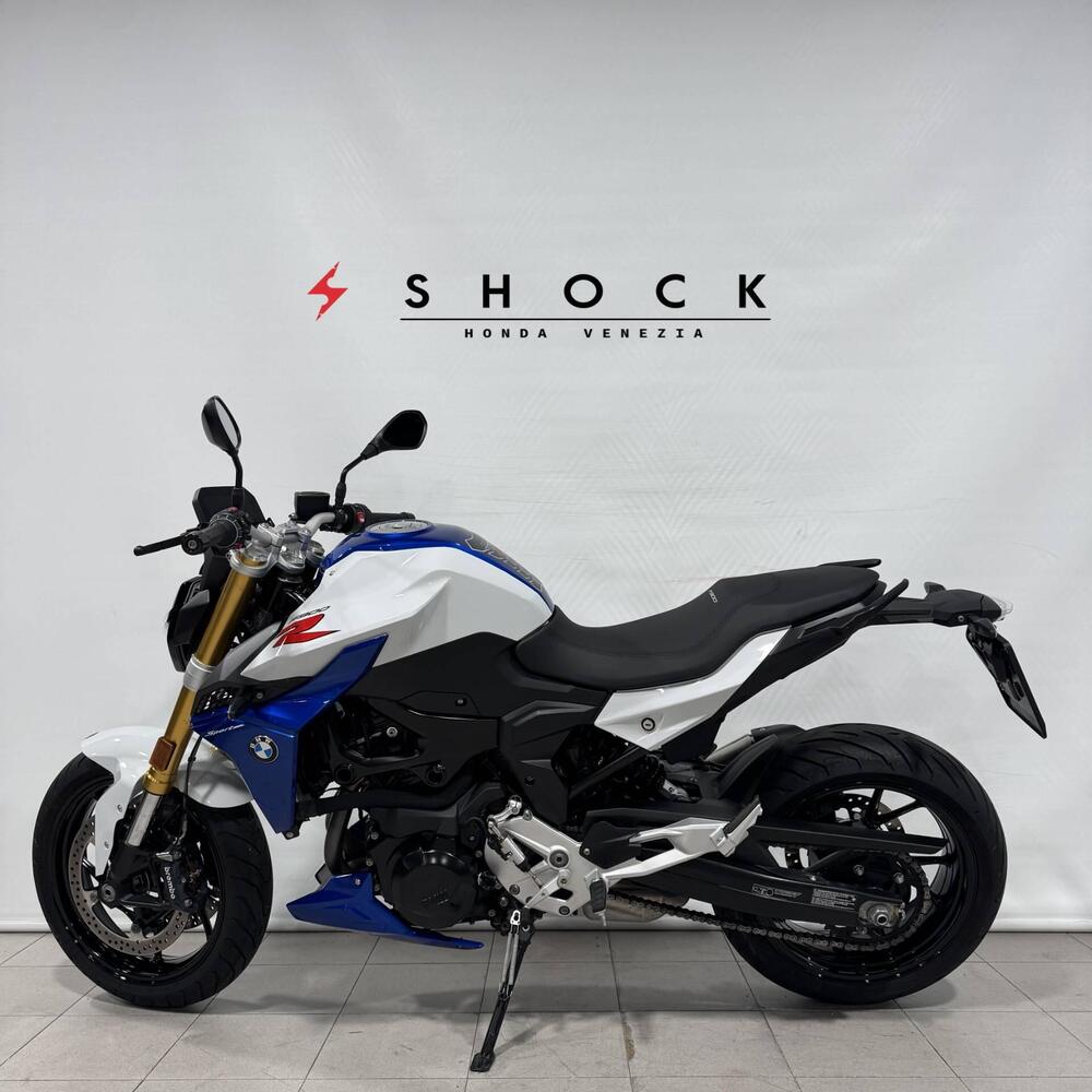 Bmw F 900 R (2021 - 24) (3)