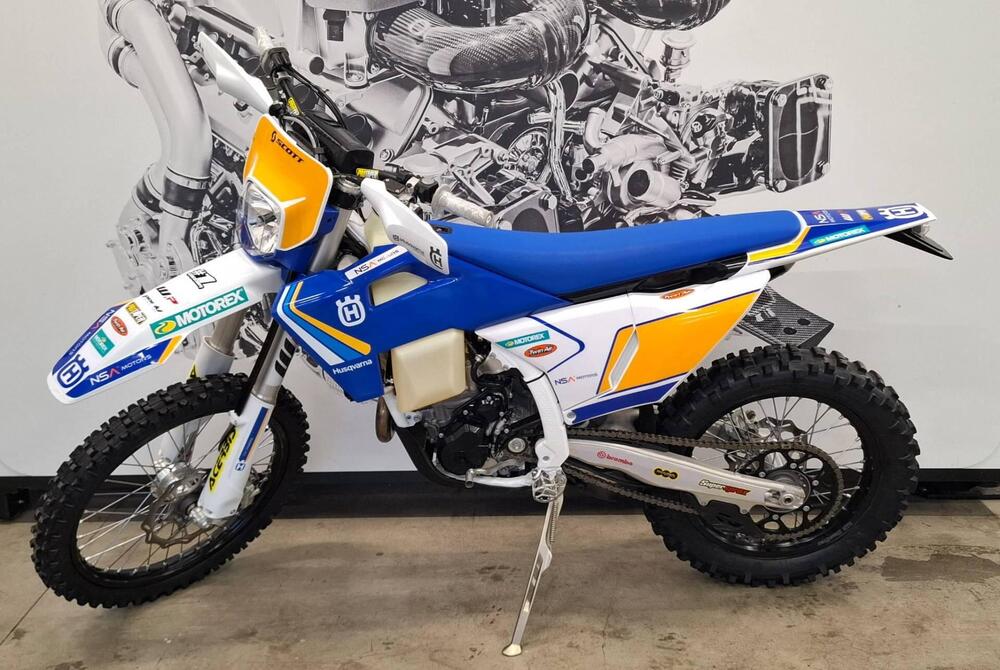 Husqvarna FE 250 Heritage (2025) (2)