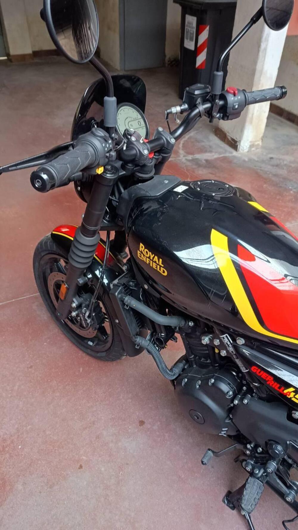 Royal Enfield Guerrilla 450 (2024 - 26) (4)