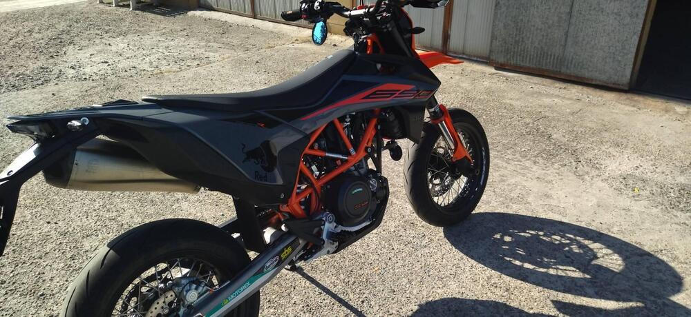 KTM 690 SMC R (2021 - 22) (4)