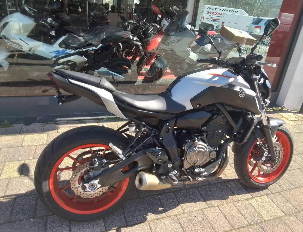 Yamaha MT-07 (2018 - 20) (4)