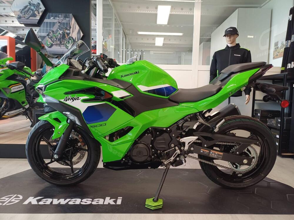 Kawasaki Ninja 500 SE (2024 - 26) (2)