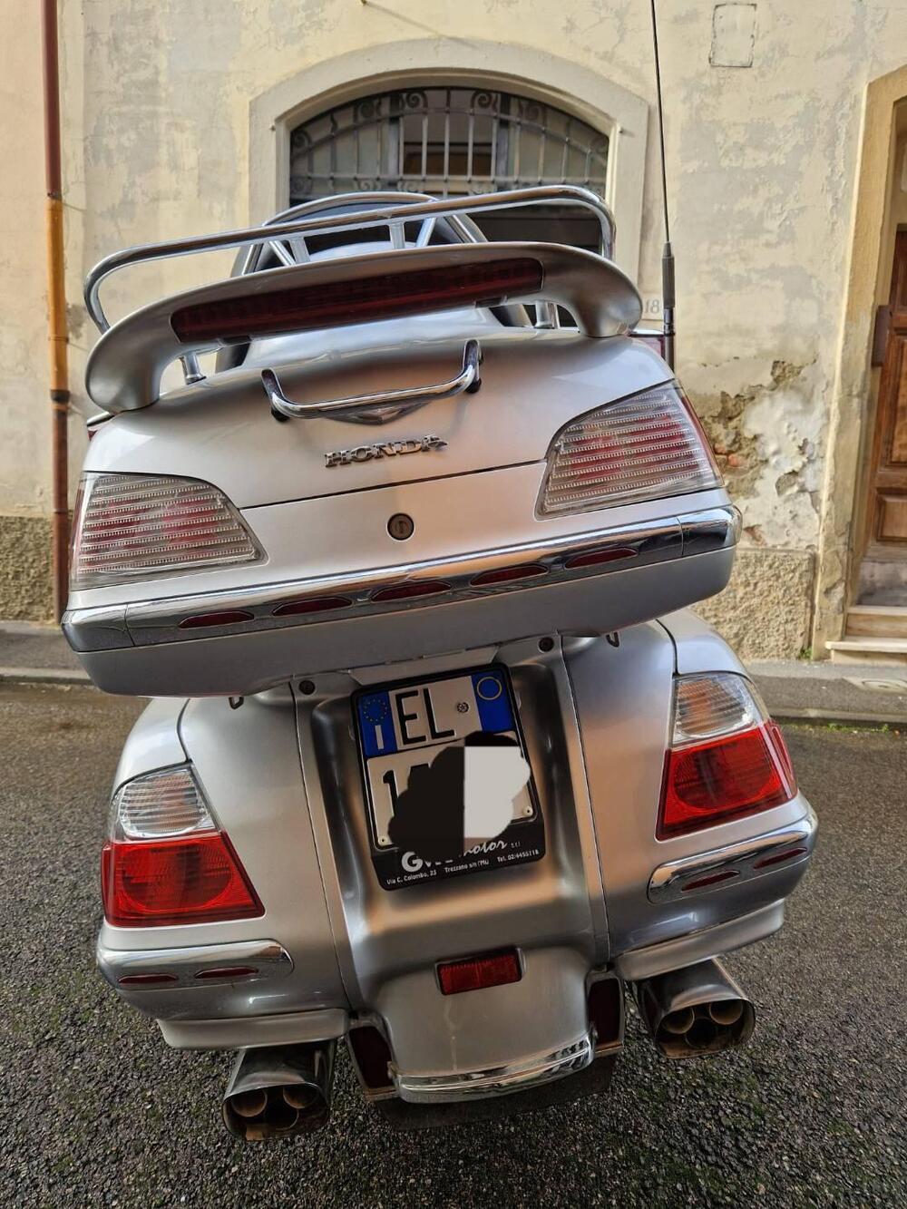 Honda GL 1800 Gold Wing (2000 - 05) (5)