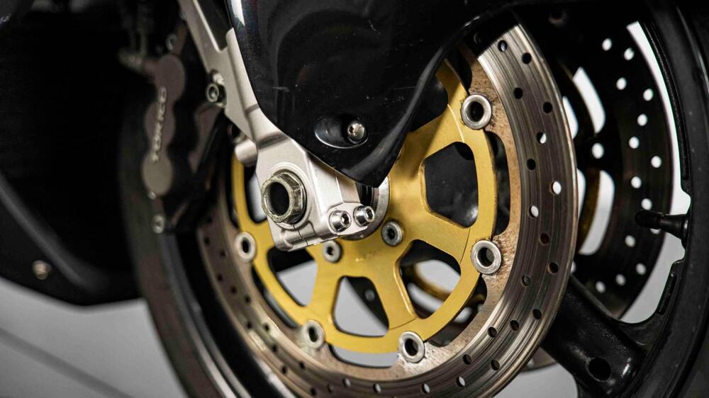 Suzuki GSX 1300 R Hayabusa (1999 - 06) (12)