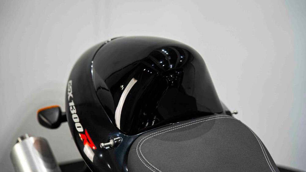 Suzuki GSX 1300 R Hayabusa (1999 - 06) (13)