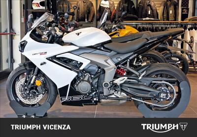 Triumph Daytona 660 (2024 - 26) usata