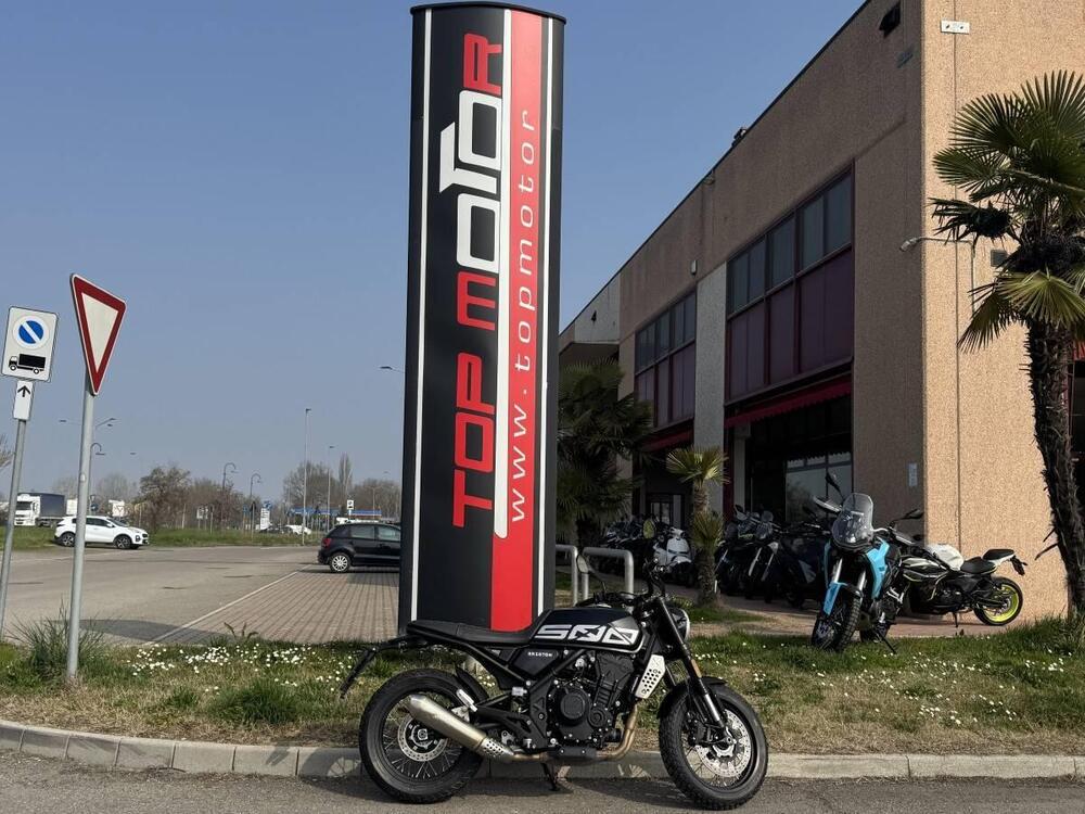 Brixton Motorcycles Crossfire 500 X (2021 - 26) (5)