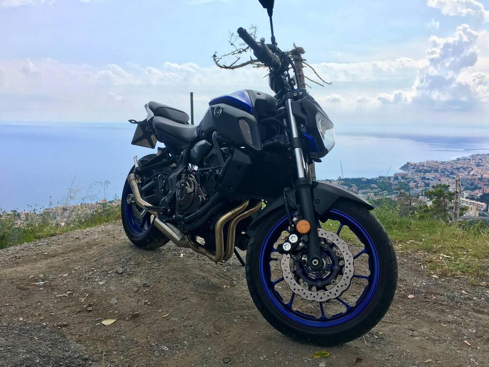 Yamaha MT-07 (2018 - 20) (2)