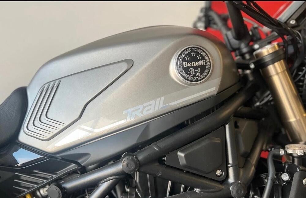 Benelli Leoncino 800 Trail (2022 - 26) (2)