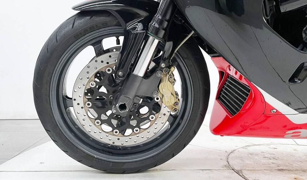 Aprilia RSV 1000 (2000 - 01) (3)