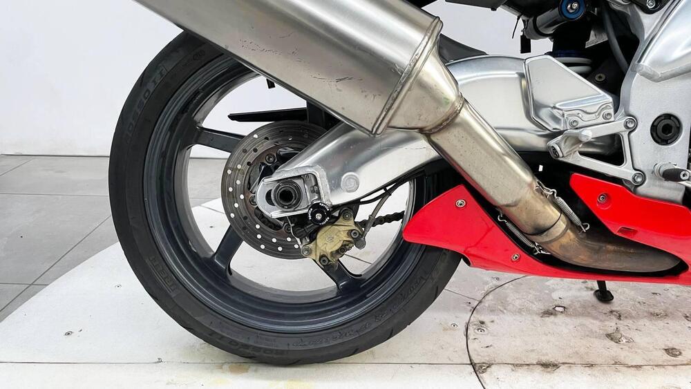 Aprilia RSV 1000 (2000 - 01) (6)