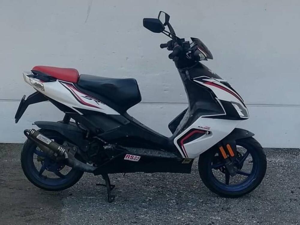 Aprilia SR 50 R Factory (2012 - 15)