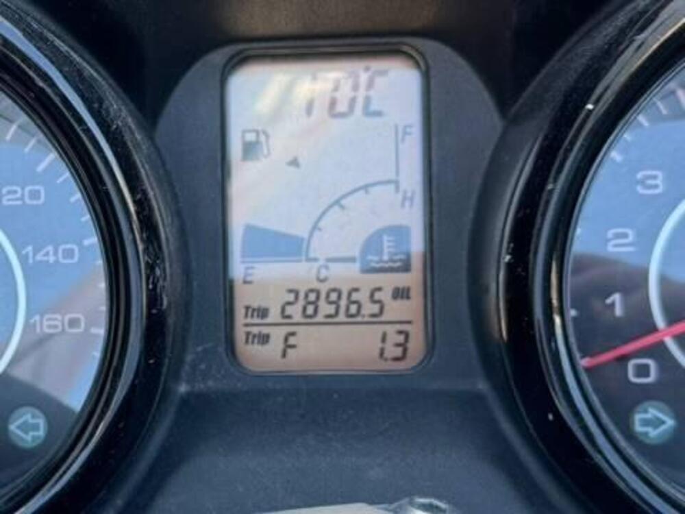 Yamaha X-Max 250 (2010 - 13) (3)