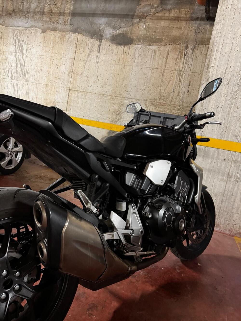 Honda CB 1000 R + Neo Sport Cafè (2019 - 20) (3)