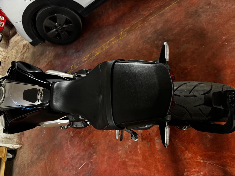 Honda CB 1000 R + Neo Sport Cafè (2019 - 20) (4)