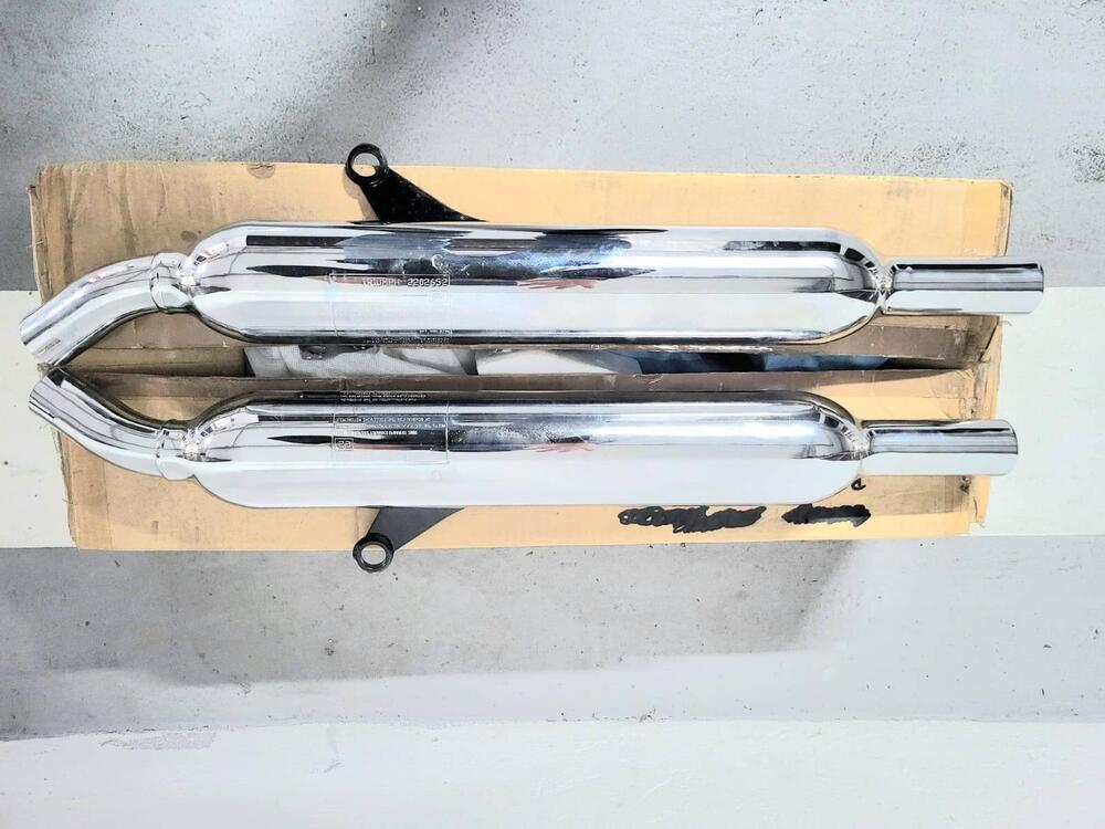 Scarichi ORIGINALI Triumph Bonneville T100 Carbs (2)