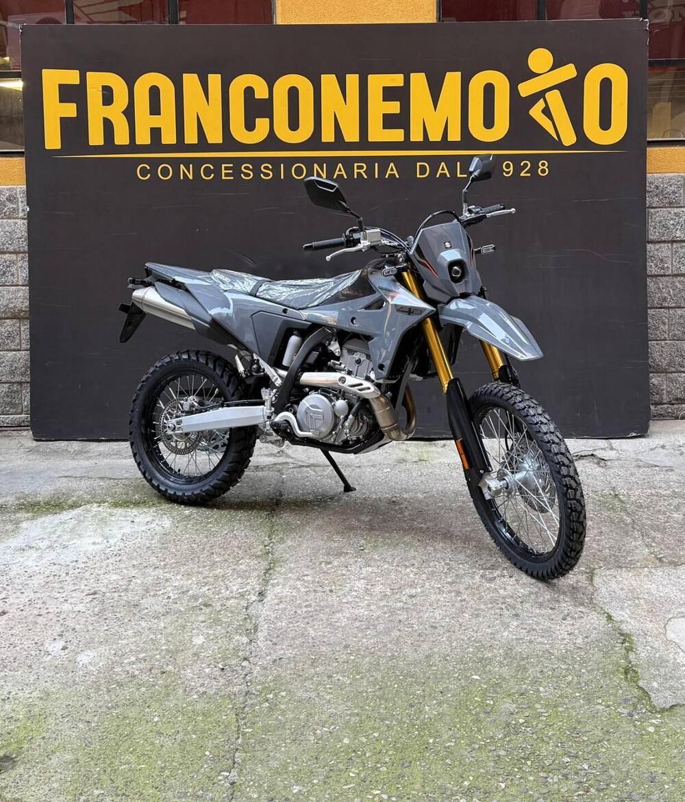 Suzuki DR-Z4S (2025 - 26)