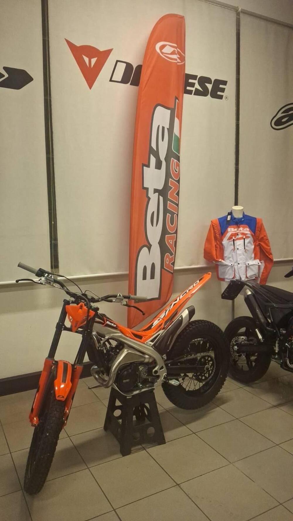 Betamotor Sincro 300 2T (2026) (2)