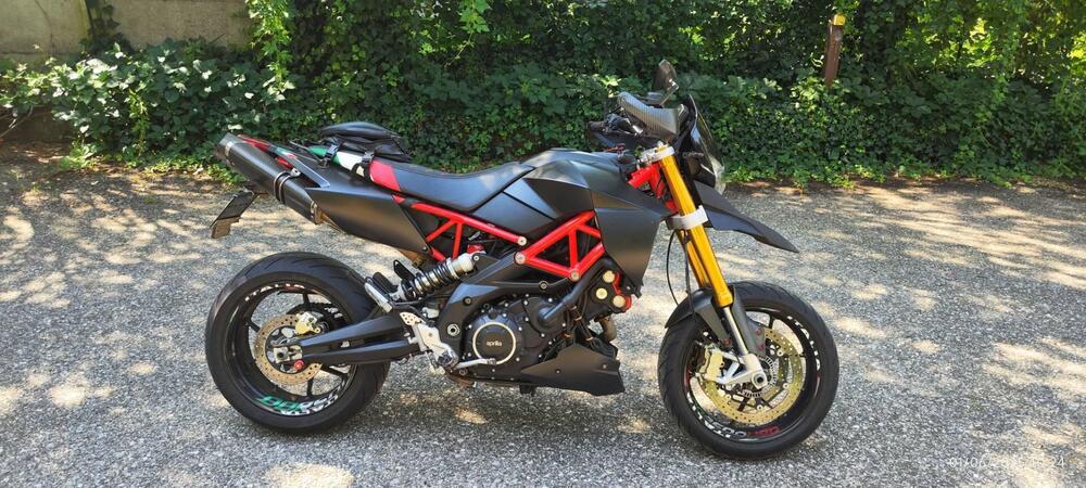 Aprilia Dorsoduro 900 (2017 - 20) (3)