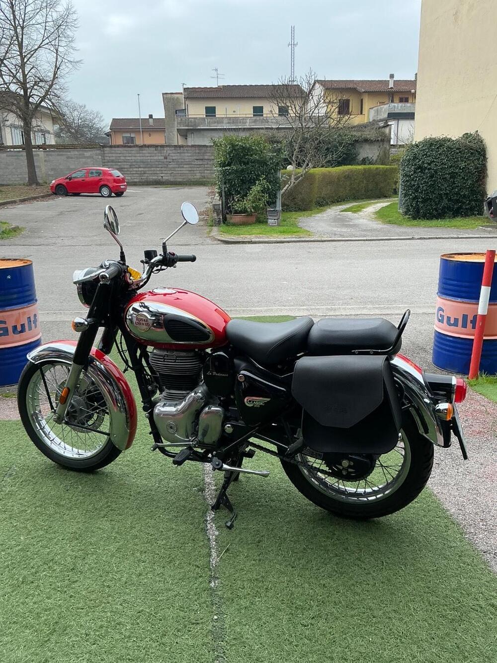 Royal Enfield Classic 350 (2021 - 26) (2)