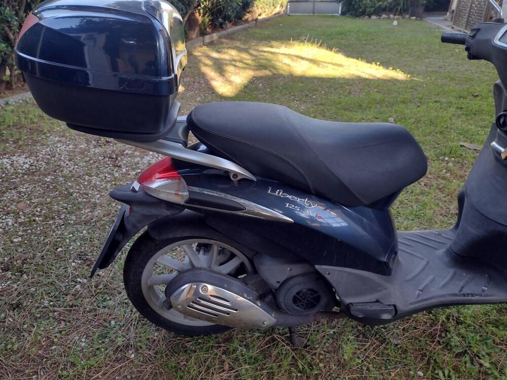 Piaggio Liberty 125 i-get ABS (2016) (4)