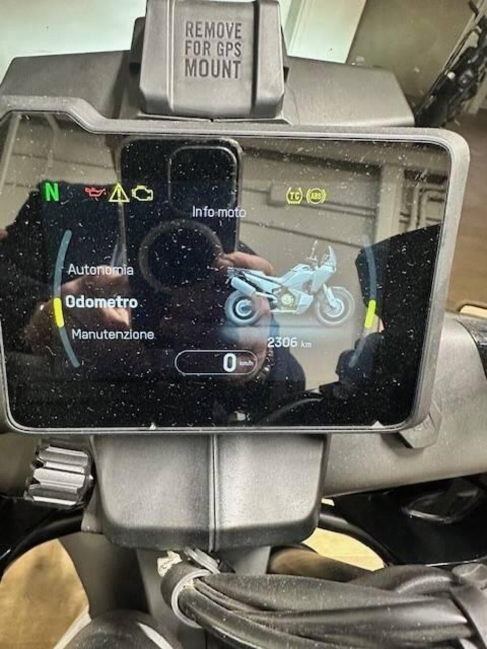 Husqvarna Norden 901 (2022 - 26)