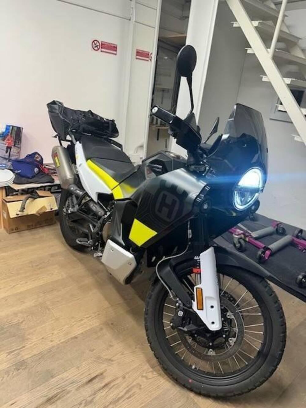 Husqvarna Norden 901 (2022 - 26) (4)