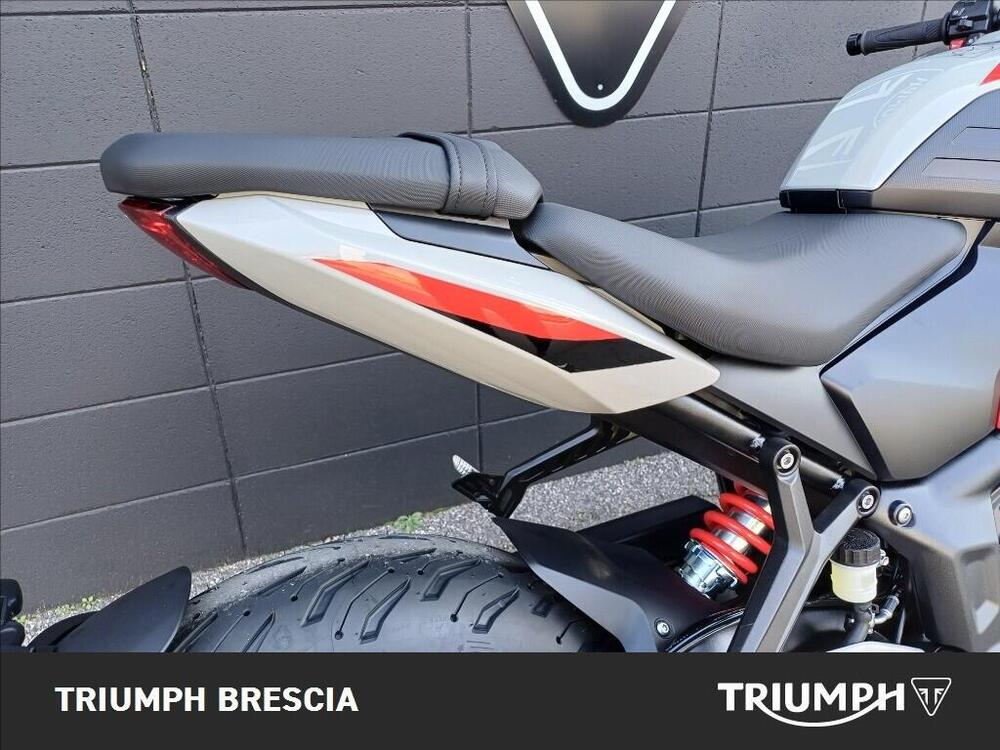 Triumph Trident 800 (2026) (4)
