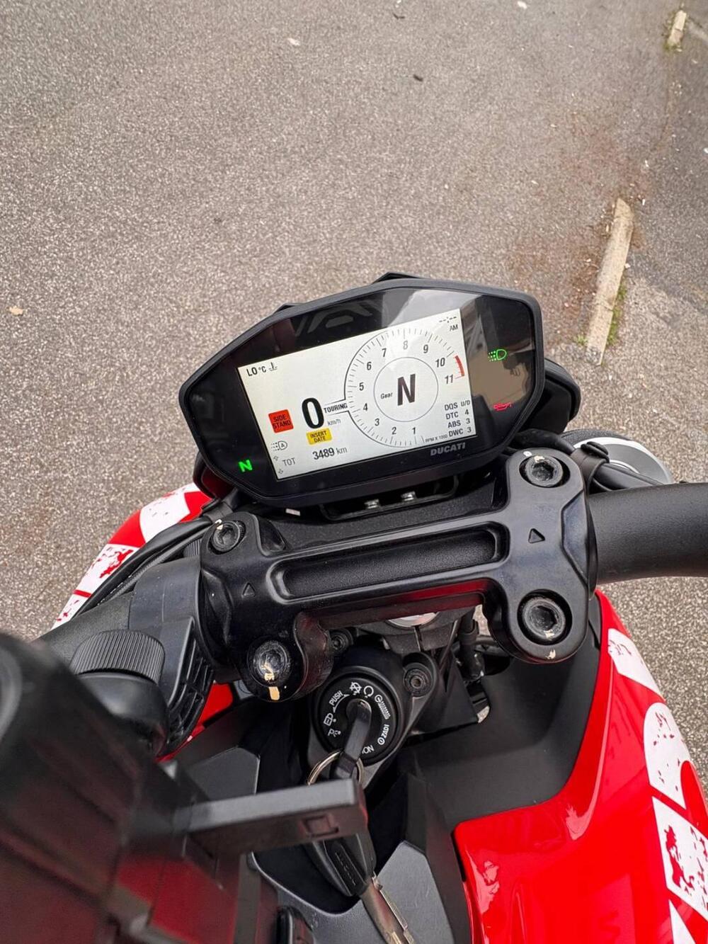 Ducati Hypermotard 950 RVE (2022 - 25) (4)