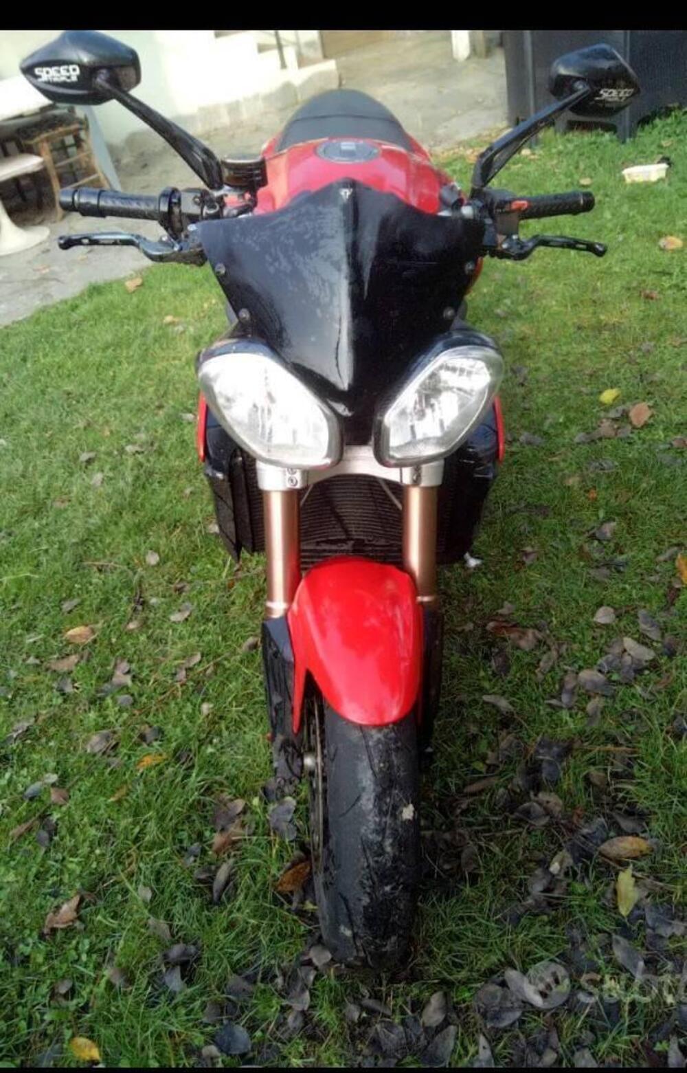 Triumph Speed Triple 1050 (2011 - 13) (5)