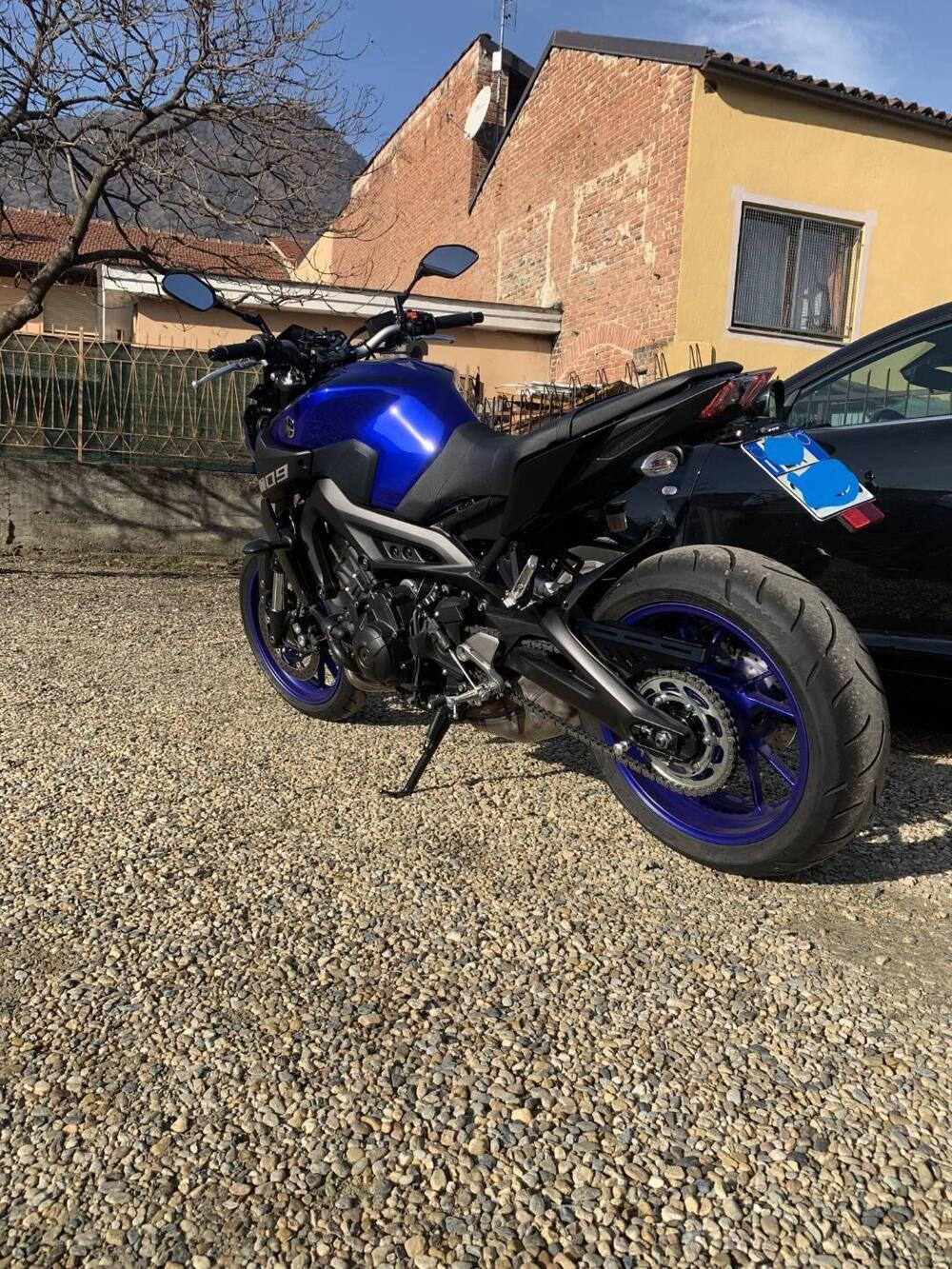 Yamaha MT-09 (2017 - 20) (3)