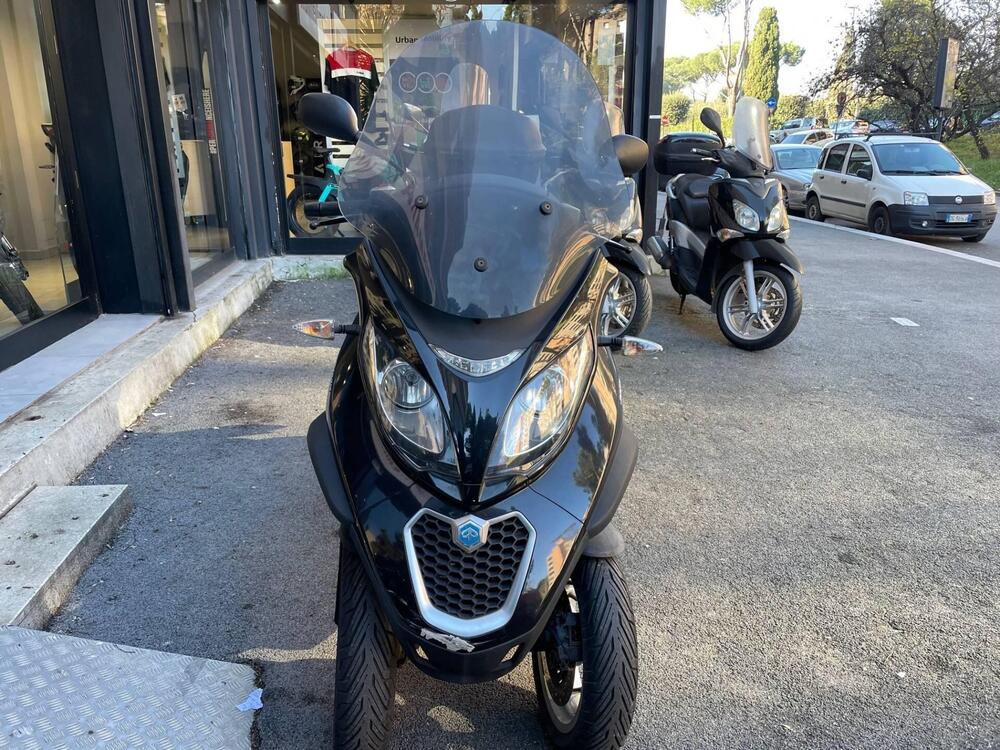 Piaggio Mp3 300 LT Yourban Sport (2017 - 19) (3)