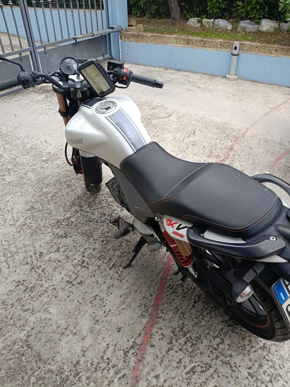 Keeway Motor RKV 125 (2012 - 17) (7)