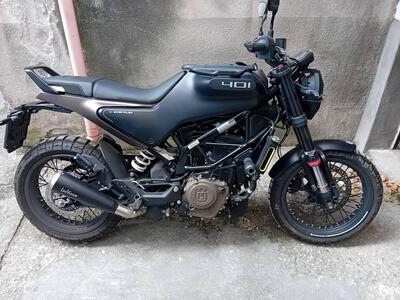 Husqvarna Svartpilen 401 (2021 - 23) usata