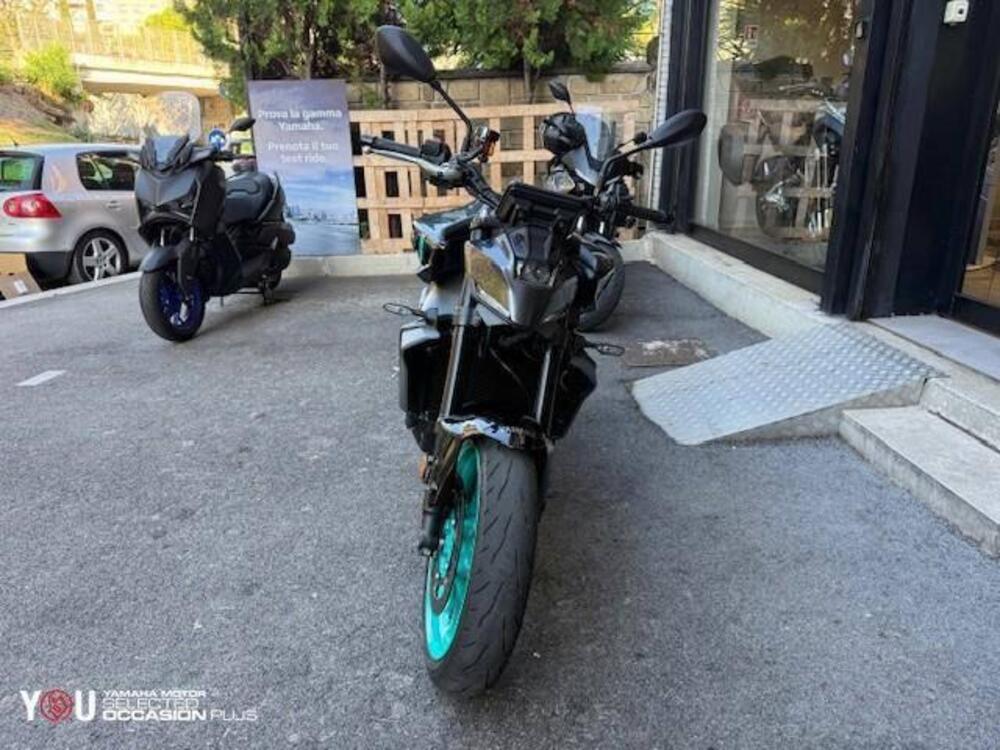 Yamaha MT-09 Y-AMT (2024 - 26) (3)