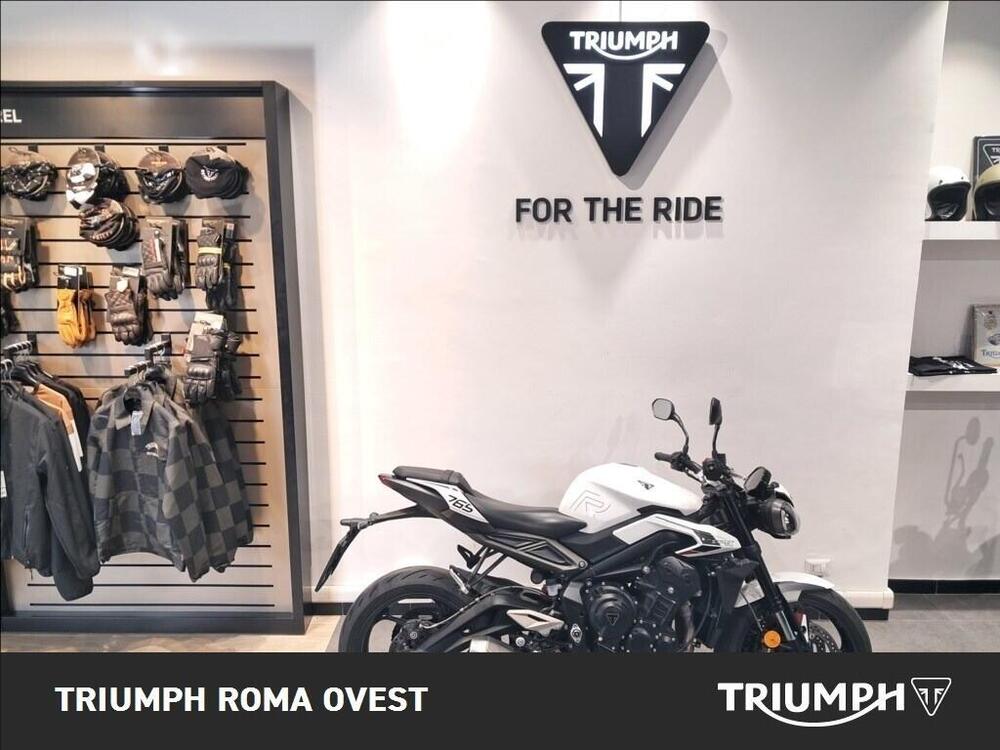 Triumph Street Triple 765 R (2023 - 26)