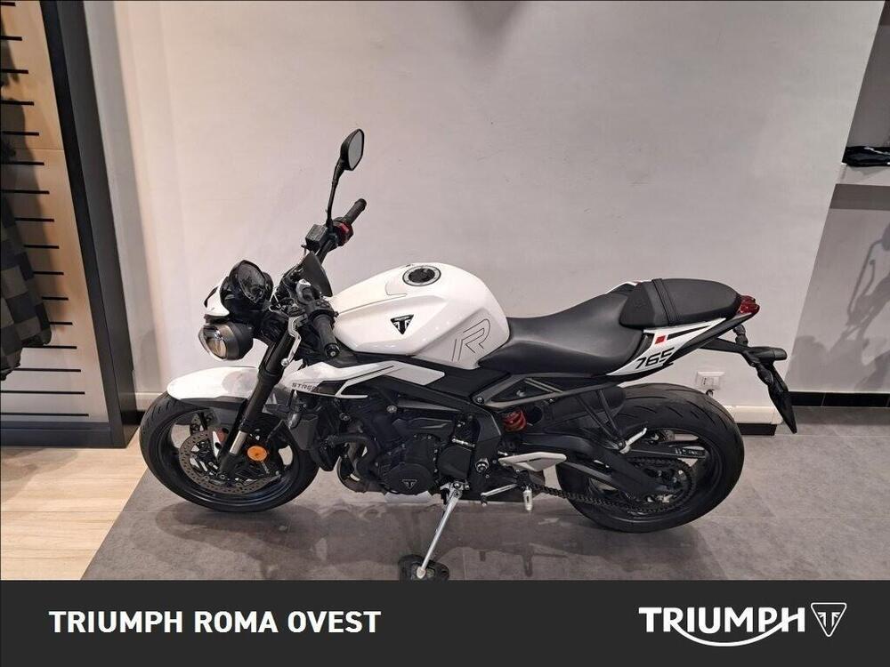 Triumph Street Triple 765 R (2023 - 26) (6)