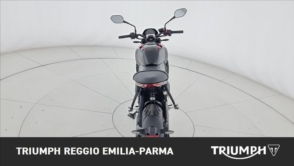 Triumph Trident 660 Triple Tribute Edition (2024) (14)