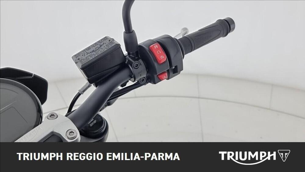 Triumph Trident 660 Triple Tribute Edition (2024) (10)