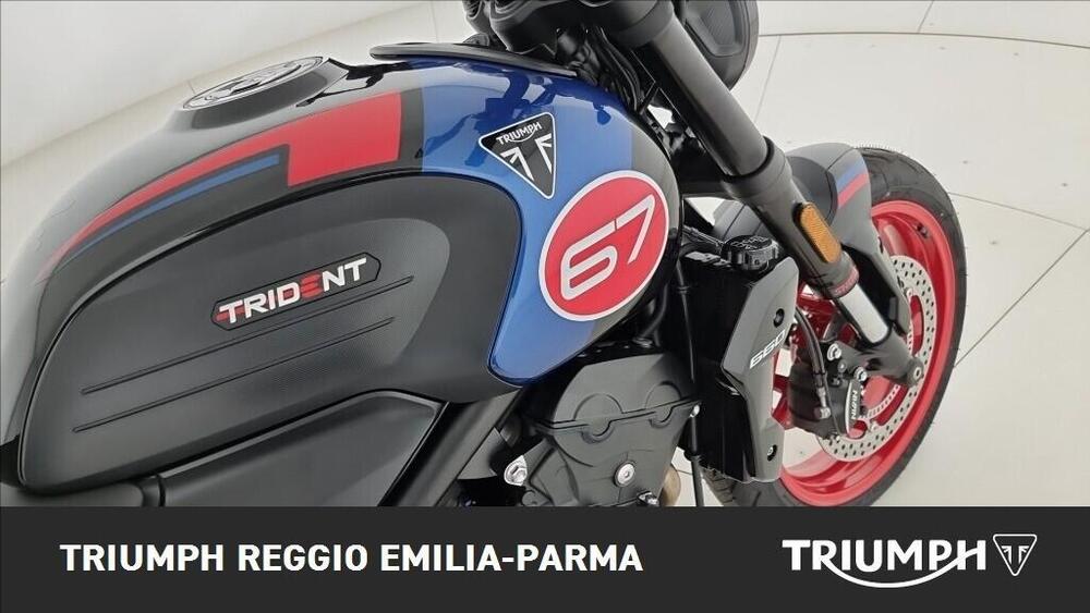 Triumph Trident 660 Triple Tribute Edition (2024) (21)