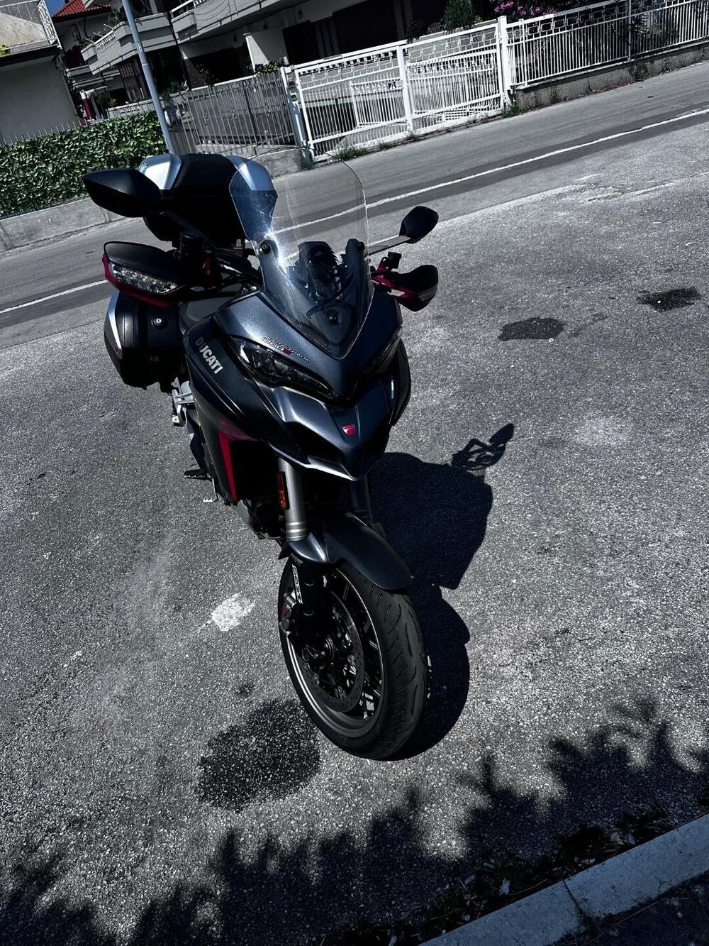 Ducati Multistrada 1260 S Grand Tour (2020) (6)