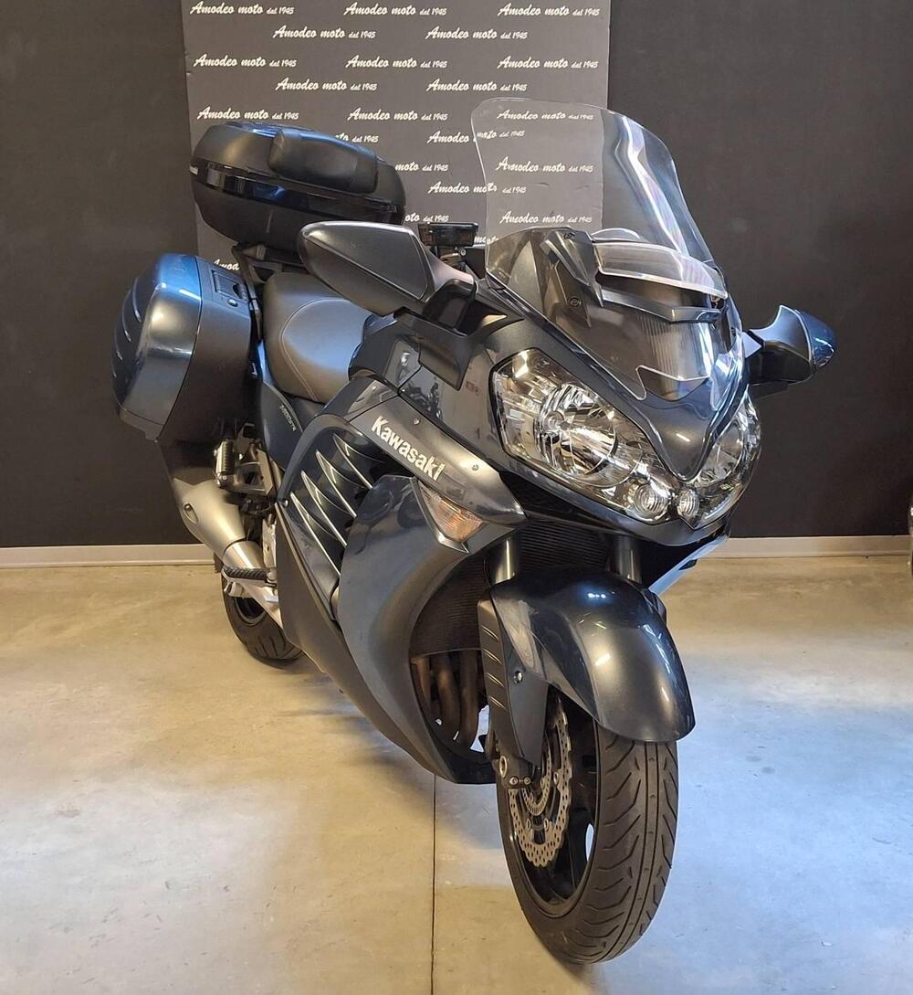 Kawasaki GTR 1400 ABS (2015 - 16) (2)