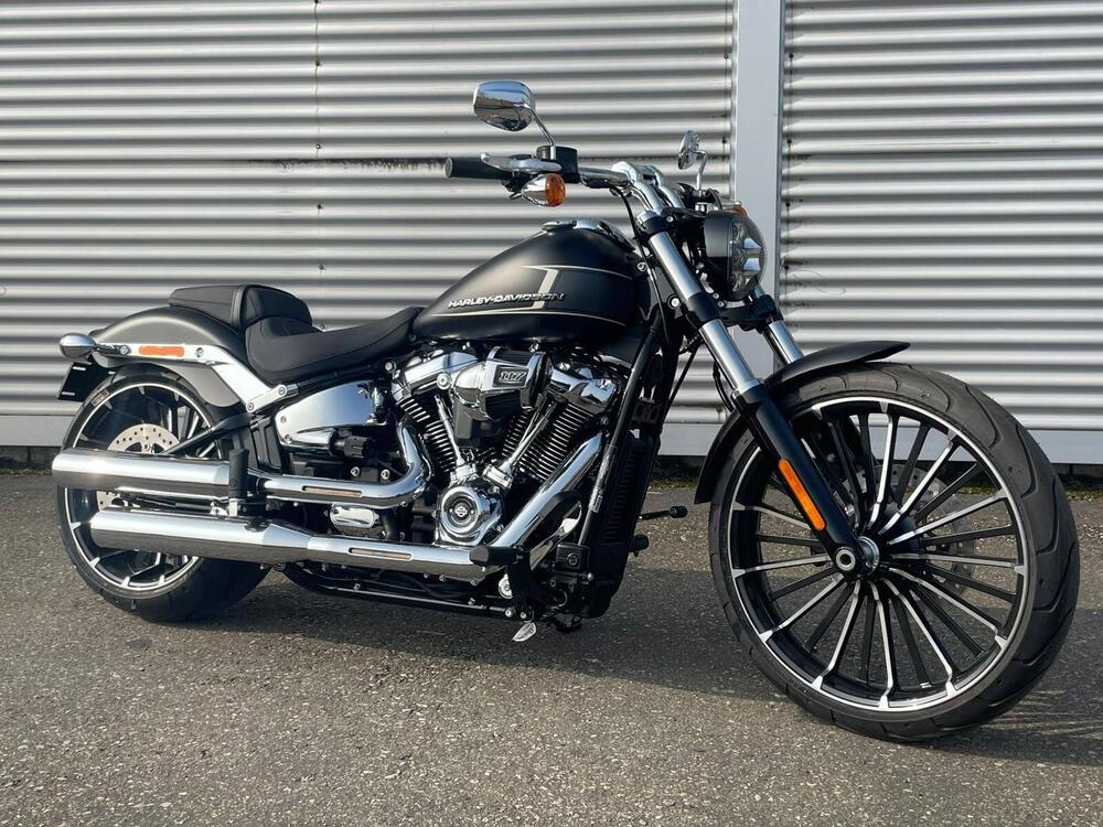 Harley-Davidson Breakout 117 (2025 - 26)