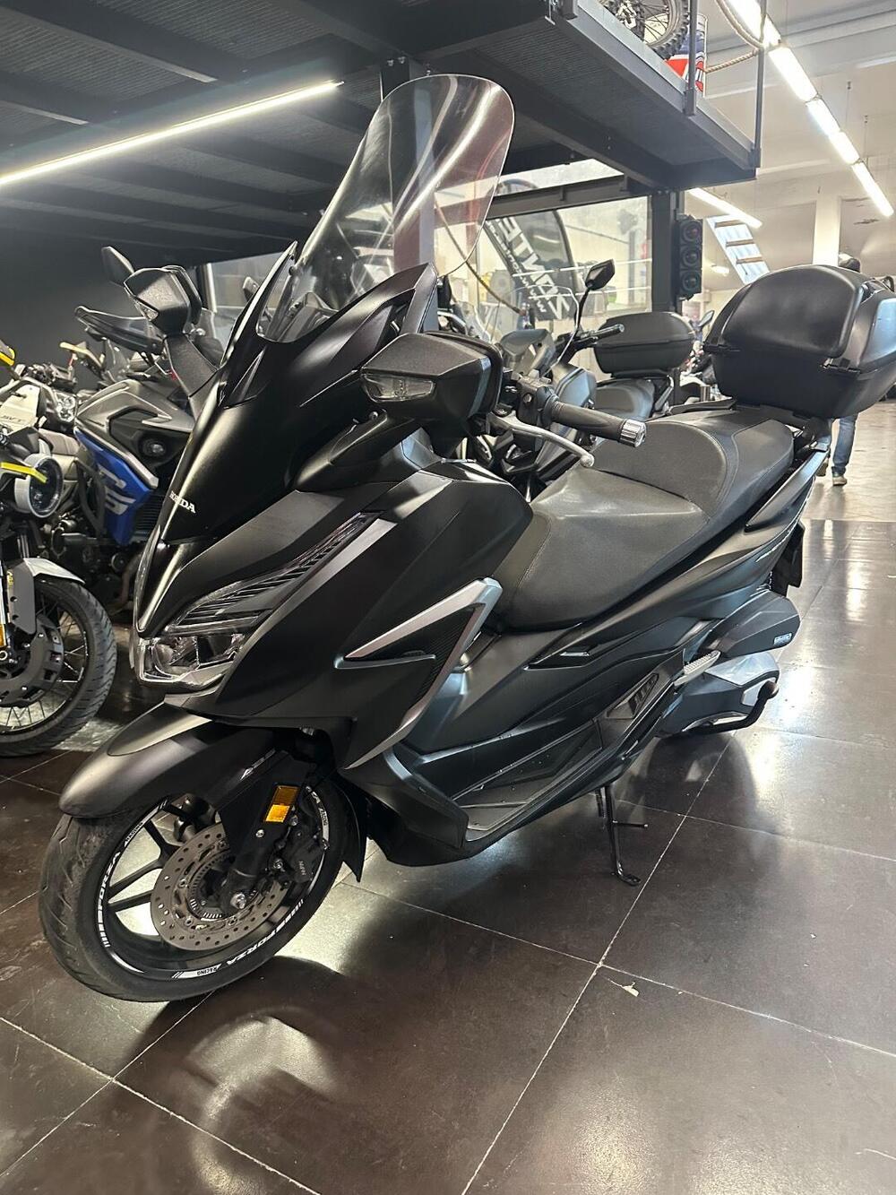 Honda Forza 350 (2022 - 24) (3)