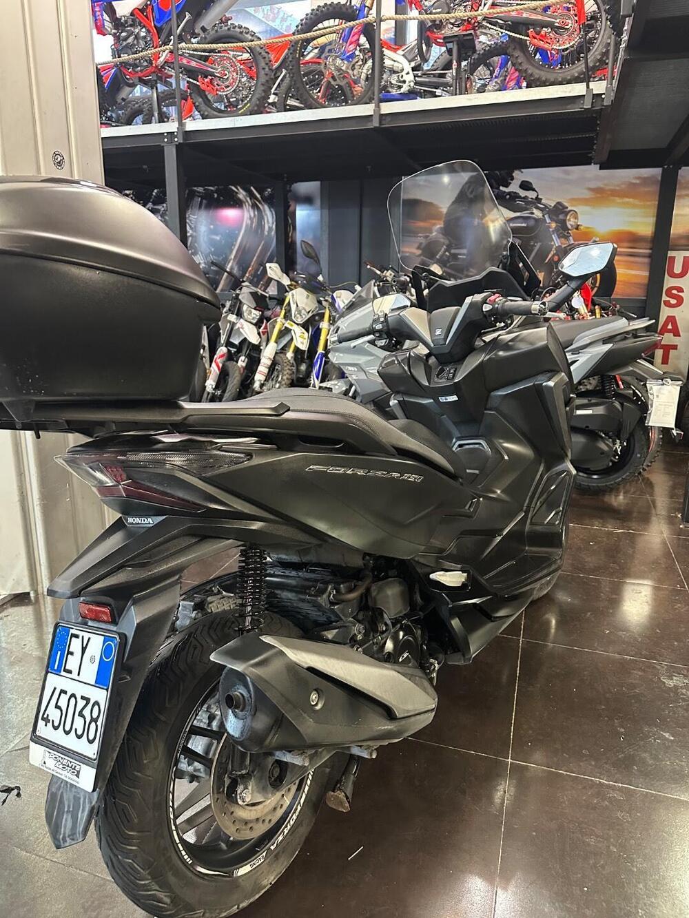 Honda Forza 350 (2022 - 24) (5)